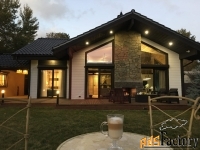 дом 350.3 м² на участке 18.4 сот.