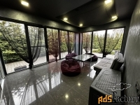 дом 239 м² на участке 9 сот.