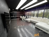 дом 239 м² на участке 9 сот.