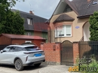 дом 250 м² на участке 8 сот.