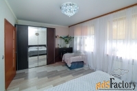 дом 177 м² на участке 4.7 сот.