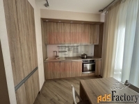3 - комн.  квартира, 80.3 м², 14/17 эт.