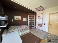 3 - комн.  квартира, 80.3 м², 14/17 эт.