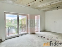 5 - комн.  квартира, 202 м², 4/4 эт.