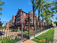 7 - комн.  квартира, 361.2 м², 4/4 эт.