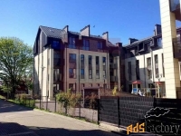 3 - комн.  квартира, 98 м², 2/4 эт.