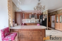 5 - комн.  квартира, 170 м², 3/3 эт.