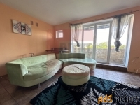 3 - комн.  квартира, 90 м², 5/6 эт.