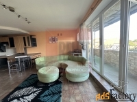 3 - комн.  квартира, 90 м², 5/6 эт.