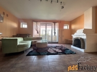 3 - комн.  квартира, 90 м², 5/6 эт.