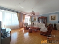 4 - комн.  квартира, 187.8 м², 5/5 эт.