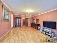 4 - комн.  квартира, 136.6 м², 4/5 эт.