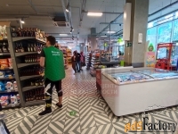 торговое помещение, 1215 м²