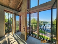 7 - комн.  квартира, 361.2 м², 4/4 эт.