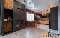 дом 500 м² на участке 7 сот.