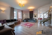 коттедж 360 м² на участке 6 сот.