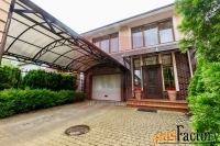 таунхаус 224.9 м² на участке 2.5 сот.