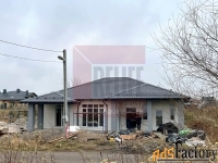 дом 158 м² на участке 17 сот.