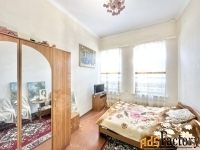 3 - комн.  квартира, 61 м², 1/1 эт.