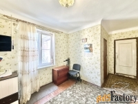 3 - комн.  квартира, 61 м², 1/1 эт.