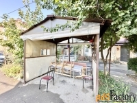3 - комн.  квартира, 61 м², 1/1 эт.