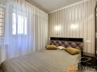 2 - комн.  квартира, 40 м², 1/5 эт.