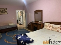 3 - комн.  квартира, 95 м², 1/16 эт.