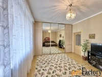 2 - комн.  квартира, 53 м², 4/5 эт.