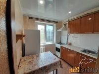 3 - комн.  квартира, 58 м², 4/5 эт.