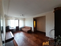3 - комн.  квартира, 58 м², 4/5 эт.