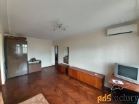 3 - комн.  квартира, 58 м², 4/5 эт.