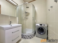 5 - комн.  квартира, 153 м², 7/8 эт.