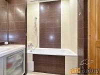5 - комн.  квартира, 153 м², 7/8 эт.