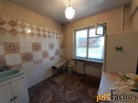3 - комн.  квартира, 58 м², 1/5 эт.