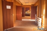 отдельно стоящие здания, 3000 м²