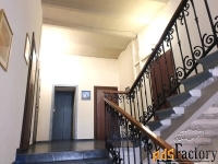 5 - комн.  квартира, 165.2 м², 3/7 эт.