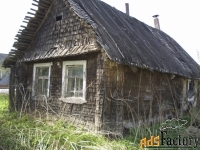 Старый дом на 15-ти сотках в деревне на Волге