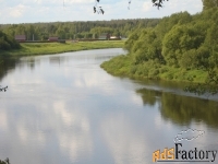 Старый дом на 15-ти сотках в деревне на Волге