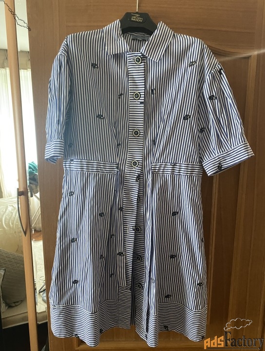 Платье летнее в полоску на пуговицах с рыбками