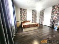 дом 315 м² на участке 7 сот.