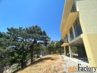 дом 280 м² на участке 8 сот.