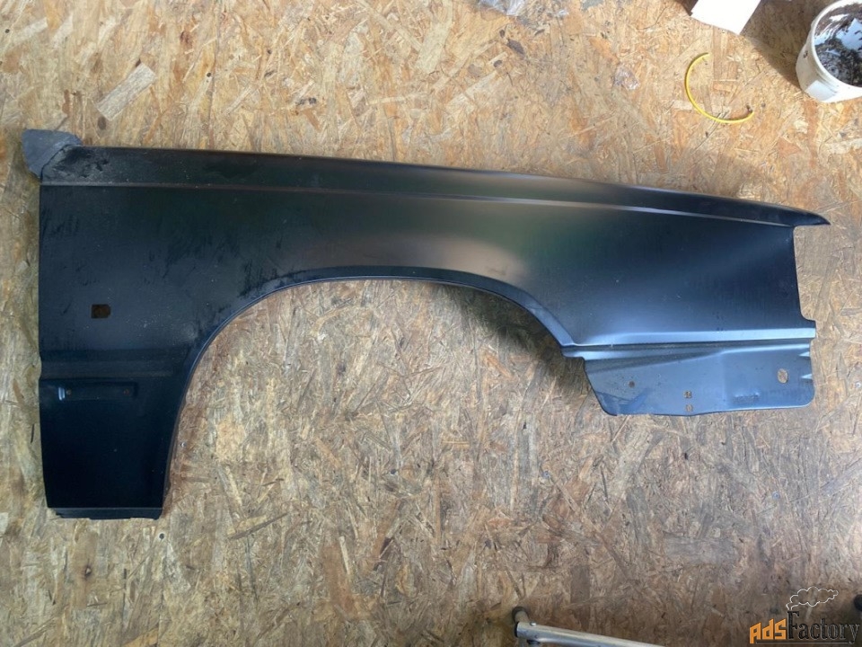 Крыло переднее новое 850 R 92-97