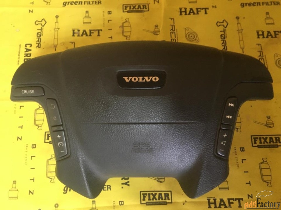 Подушка безопасности водителя Volvo XC70. V70