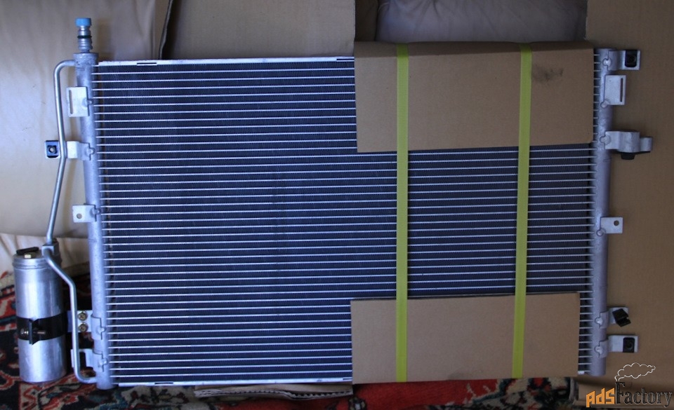 Радиатор кондиционера ХС90