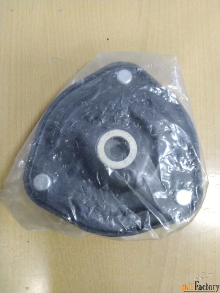 Верхняя опора переднего амортизатора S\V 40 00-04г