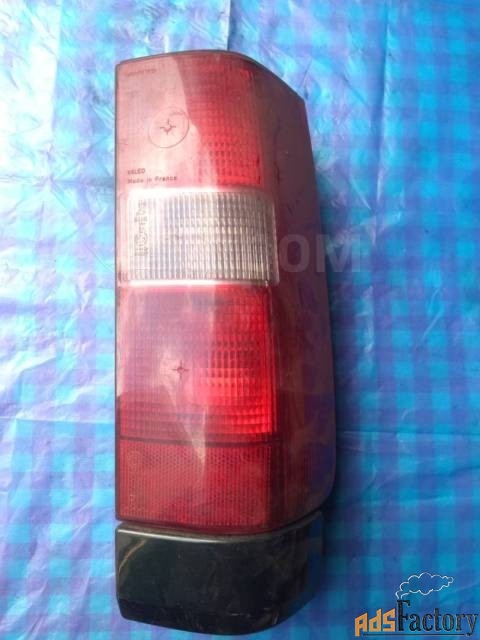 Фонарь задний правый Вольво V70 99-00 Б/у  Оригинал