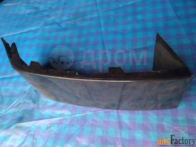 Планка под задний правый фонарь Вольво XC90 б\у