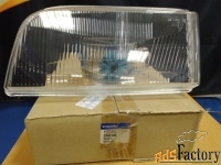 Стекло фары Вольво 460 95-