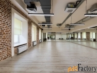 отдельно стоящие здания, 653 м²