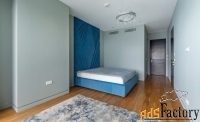 2 - комн.  квартира, 91 м², 45/82 эт.